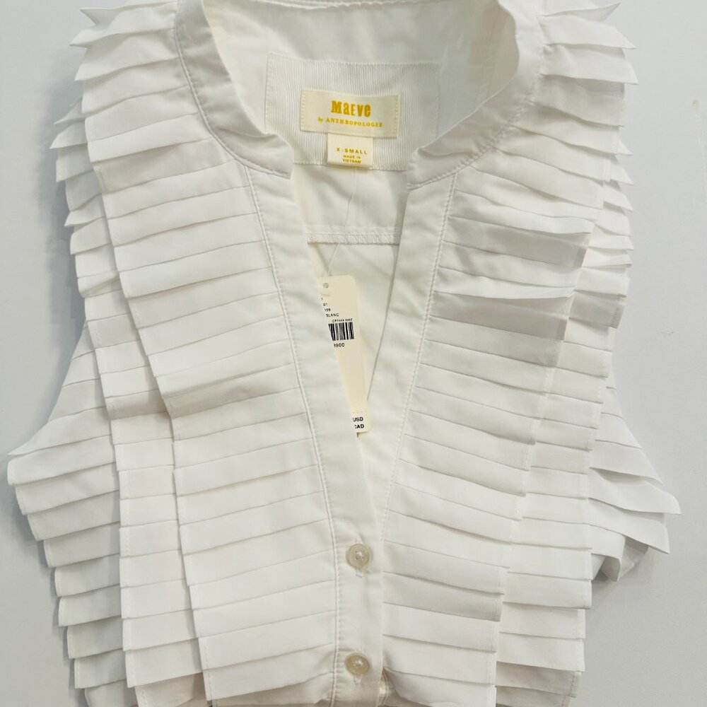 maeve | NWT | xs | ruffle sleeveless button down